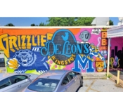 Victor Walker<br/>2020 - 2022<br/><span style= "font-size: 6pt">33.75121411225516, -84.27423405202097</span> Street Art Mural formerly in Northeast Atlanta by Victor Walker featuring a Memphis theme