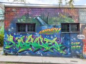 VAYNE<br/>2020 - 2021<br/><span style= "font-size: 6pt">33.76476596938826, -84.35040836578568</span> Graffiti Piece formerly in Little Five Points Atlanta by VAYNE featuring a UFO