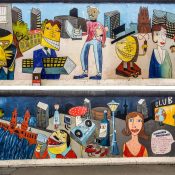 <strong>Artist:</strong> Jim Avignon<br>
<strong>Location:</strong> Berlin Wall at the Eastside Gallery<br><strong>Title:</strong> Doing it cool for the eastside