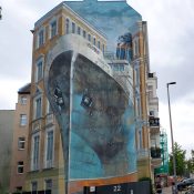 <strong>Artist:</strong> Gert Neuhaus<br>
<strong>Location:</strong> Wintersteinstraße 21<br>
<strong>Notes:</strong> Painted because: "Unfortunately, larger ships never Dock in Berlin"
