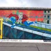 <strong>Artist:</strong> Gabriel Heimler<br>
<strong>Location:</strong> Berlin Wall at the Eastside Gallery<br>
<strong>Title:</strong> The Wall Jumper