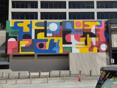 Hense (Alex Brewer)<br/>2026 - <br/><span style= "font-size: 6pt">33.758308099721496, -84.39504279519433</span> Street Art Mural in Downtown Atlanta by Hense (Alex Brewer) featuring an abstract pattern